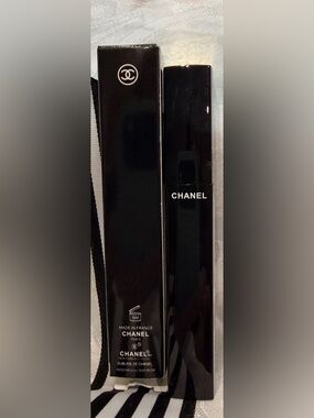 CHANEL Black and White Mascara NWB Noir 10